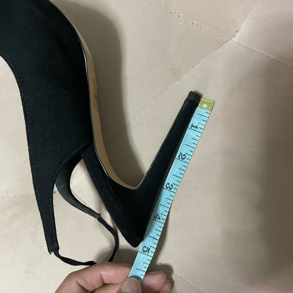Express Heels - Picture 10 of 11